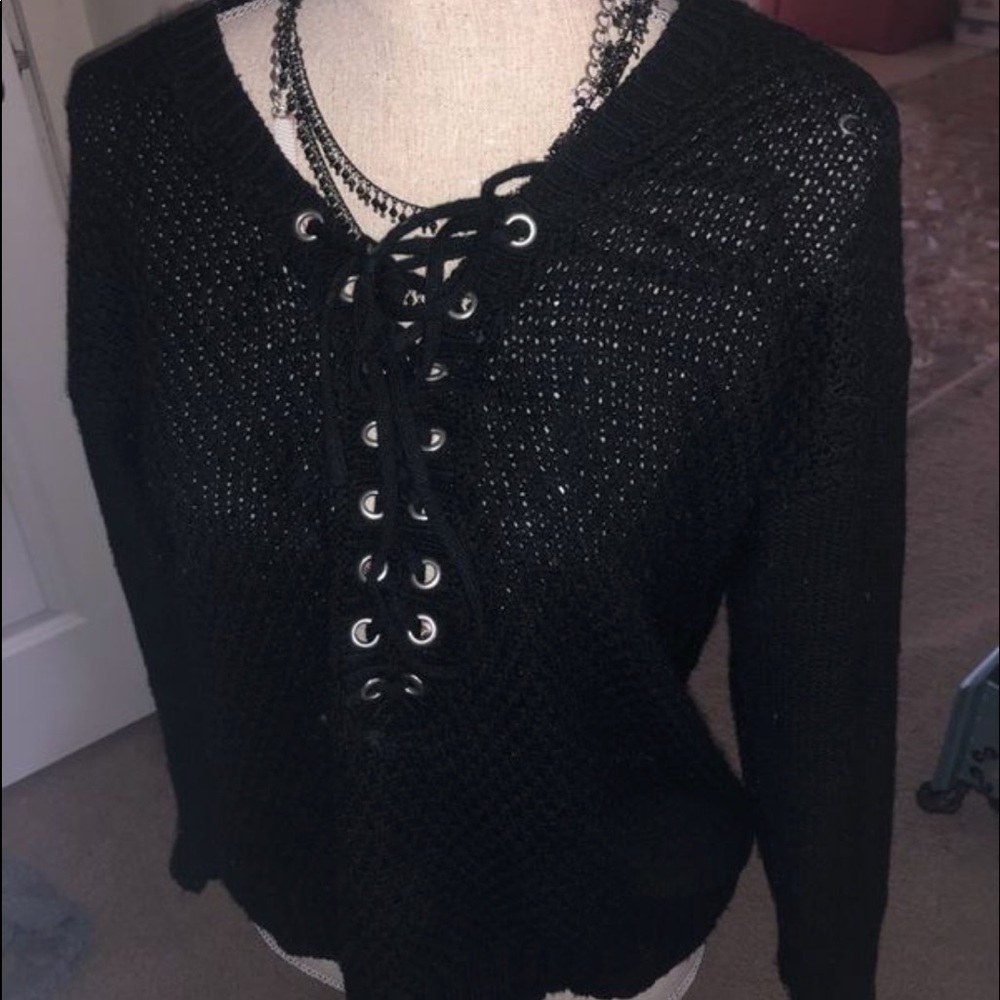 Crochet ringlet black sweater